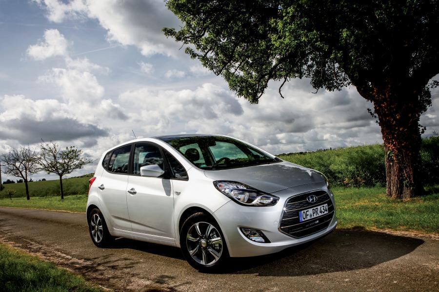  Hyundai ix20 2015 года  (фото 6 из 15)